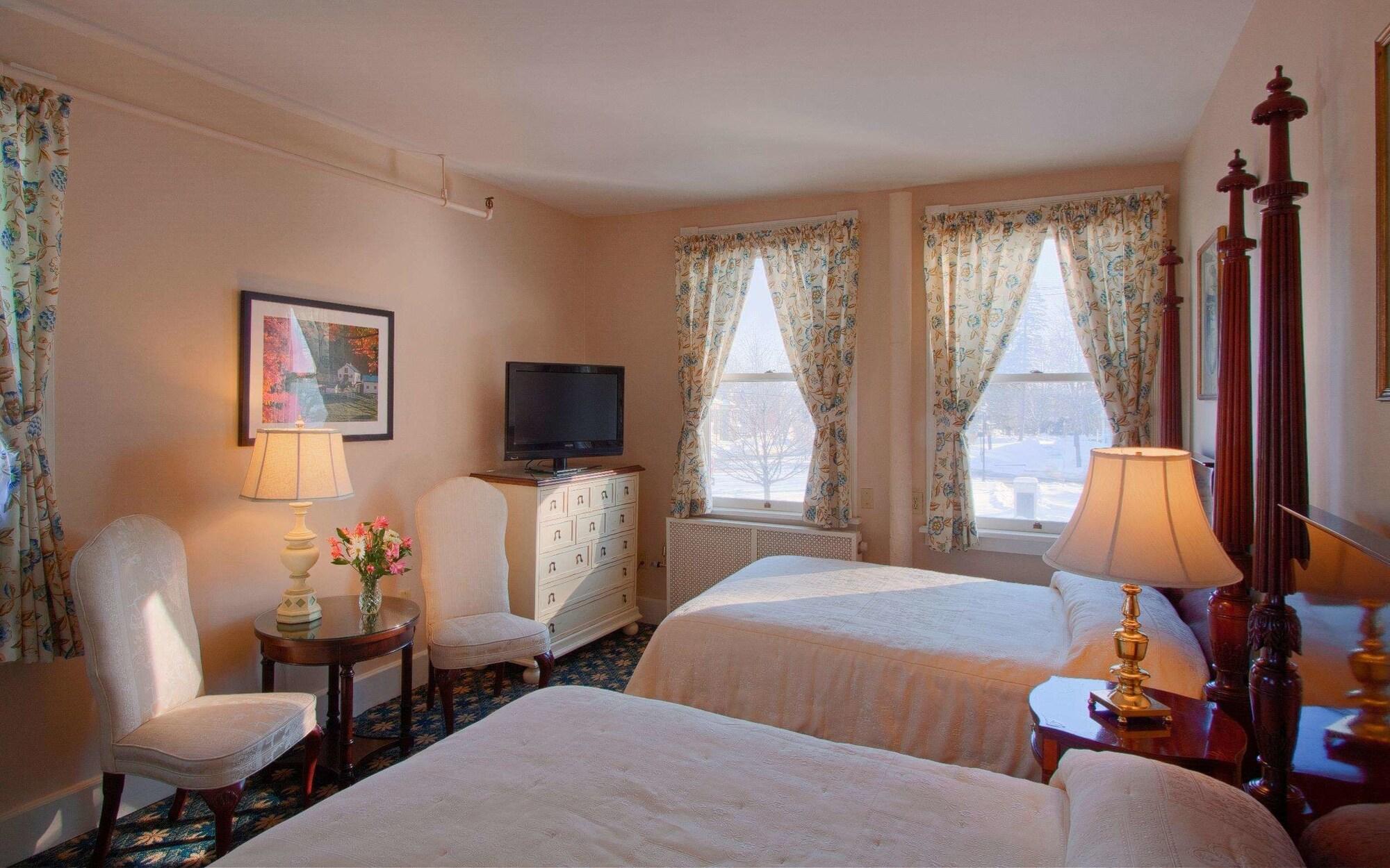 Middlebury Inn Extérieur photo