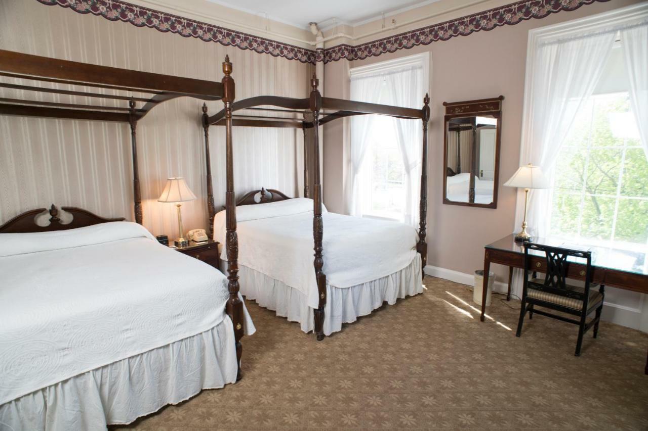 Middlebury Inn Extérieur photo