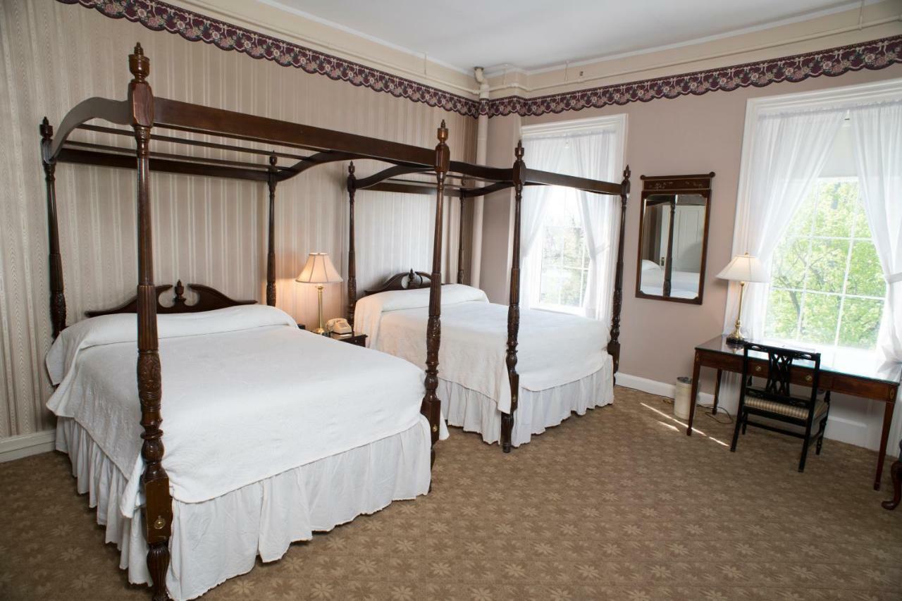 Middlebury Inn Extérieur photo