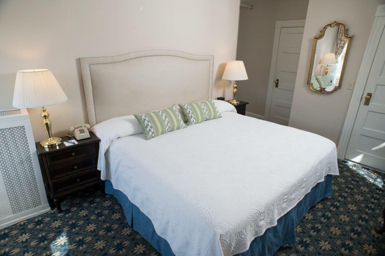 Middlebury Inn Extérieur photo