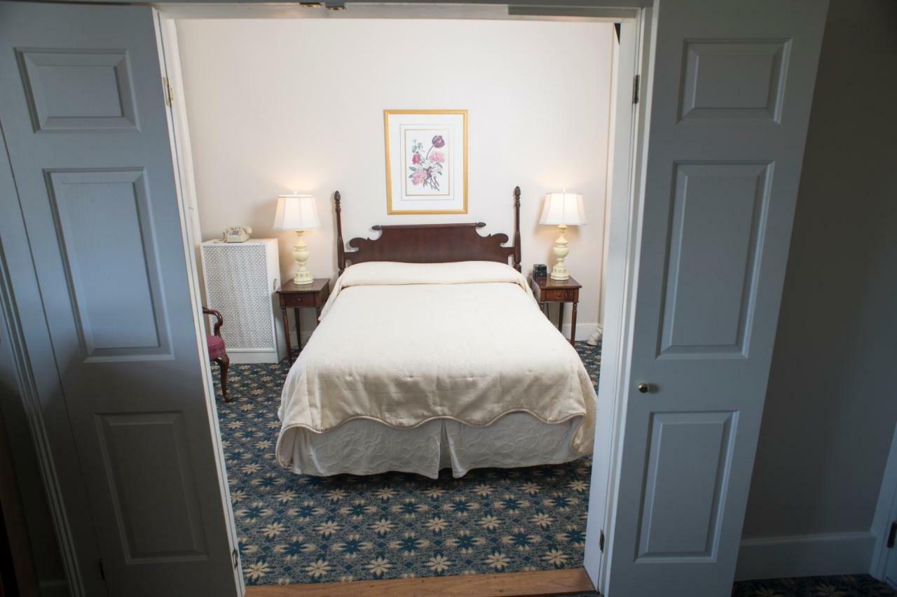 Middlebury Inn Extérieur photo