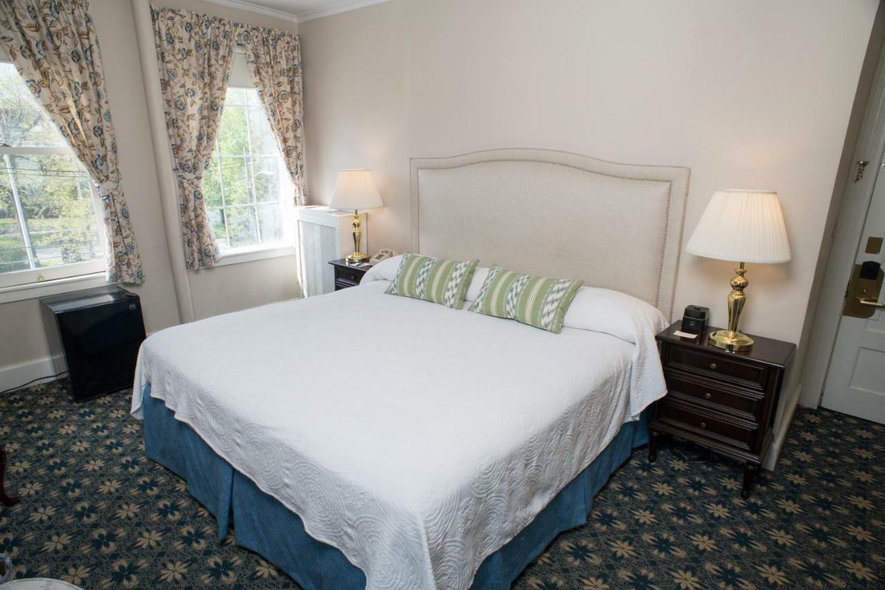 Middlebury Inn Extérieur photo